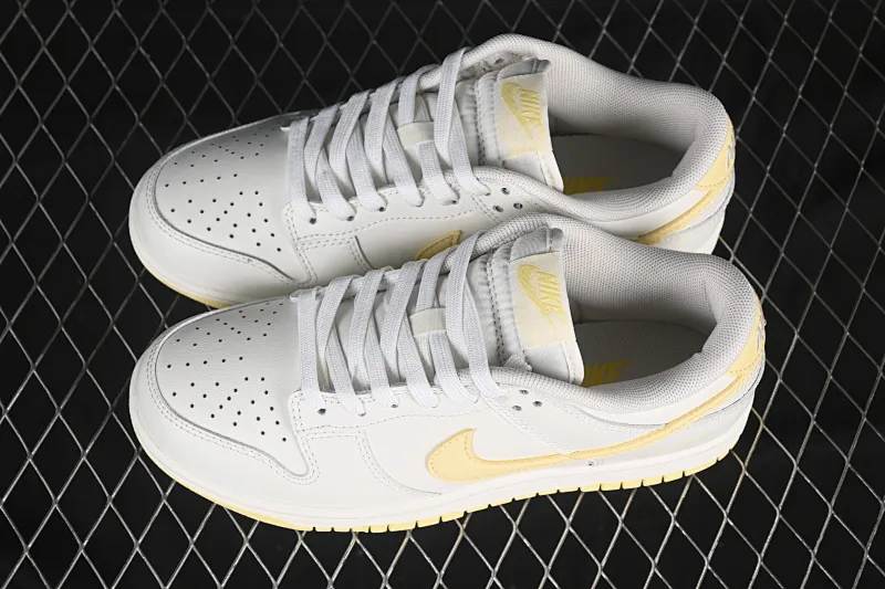 All Categories Nk SB Dunk Series Nk SB Dunk Low Low-top sneakers Nike SB Dunk Low Lemon Yellow Anniversary high-end customization Low-top casual sneakers WY0406-020
